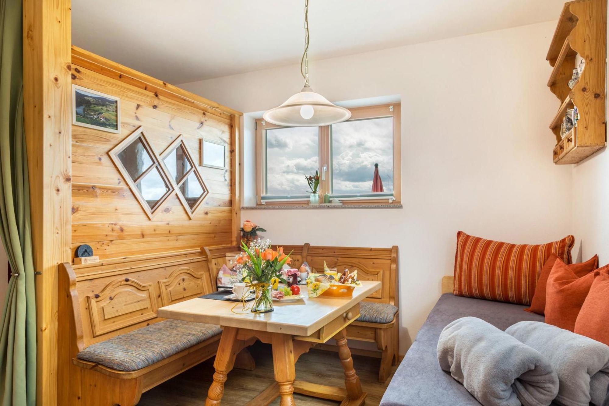 Bauzinger Alm Apartment Хауценберг Екстериор снимка
