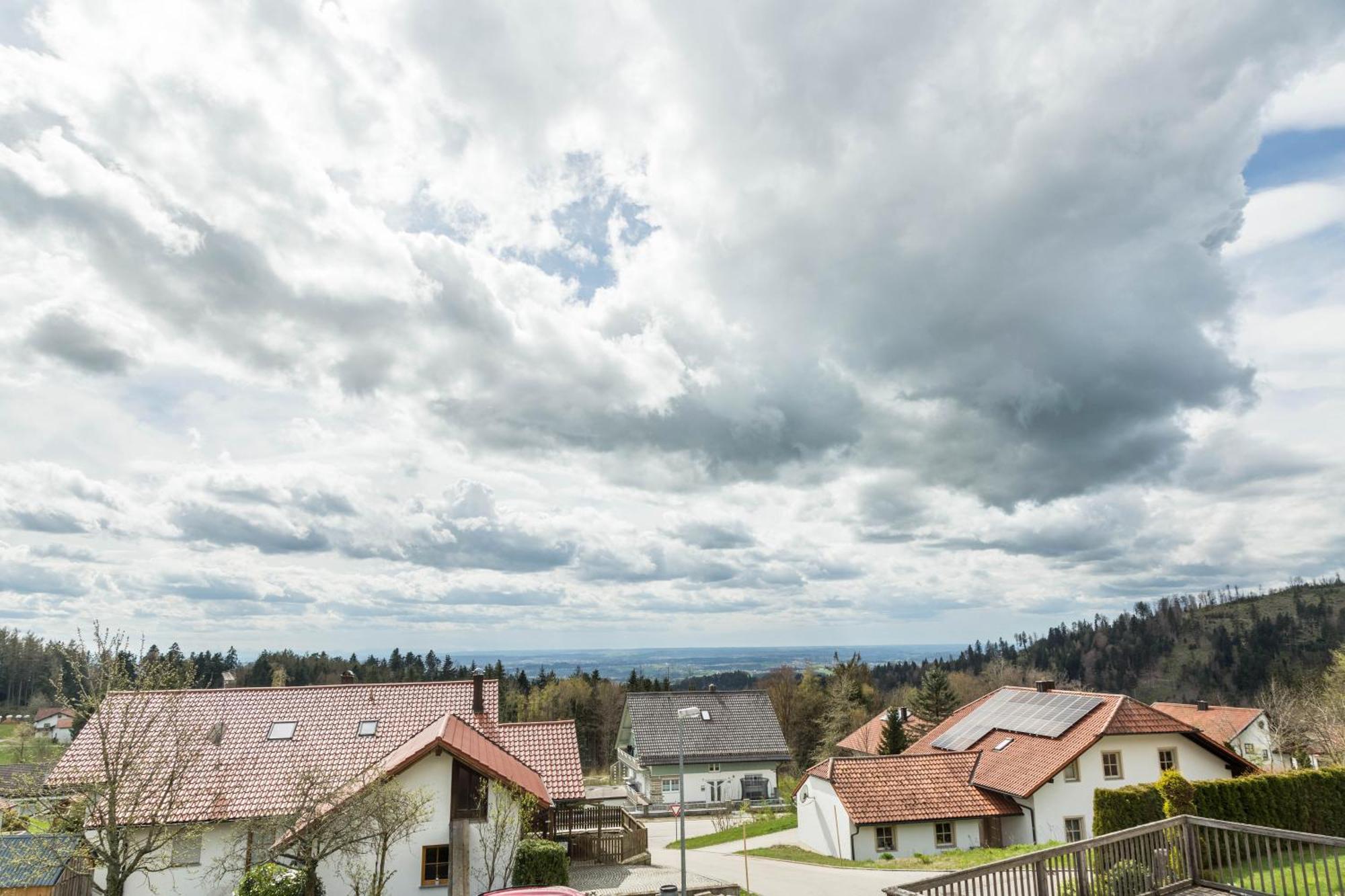 Bauzinger Alm Apartment Хауценберг Екстериор снимка